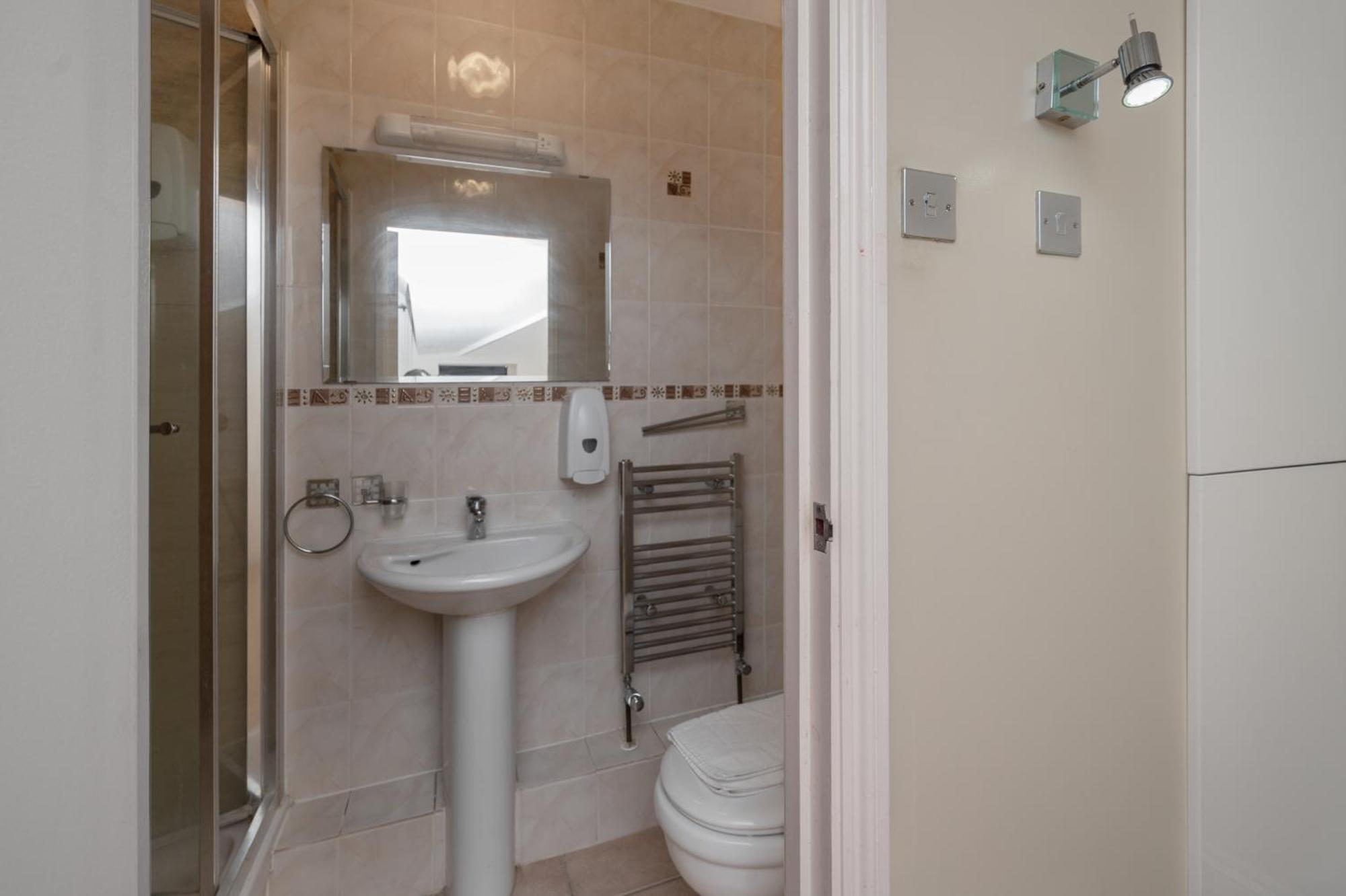 Flexistay Aparthotel Tooting Londres Extérieur photo